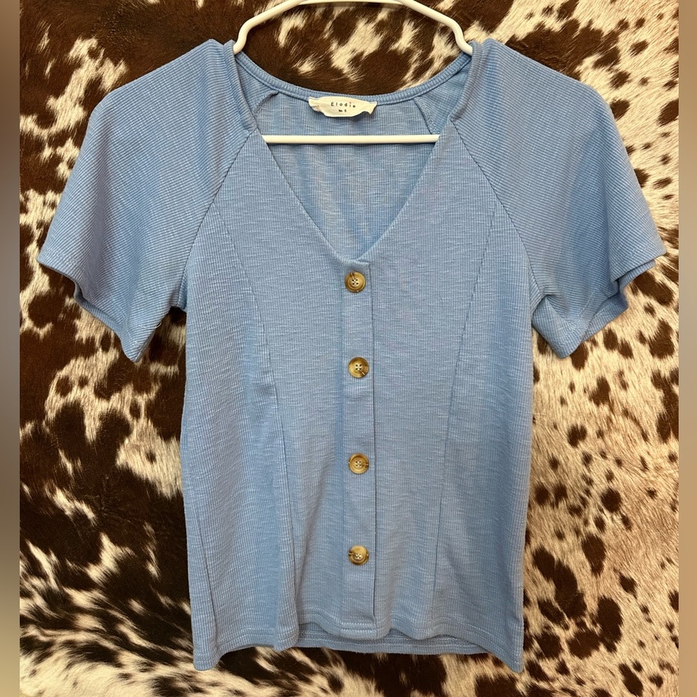 Elodie- button front crop top size small